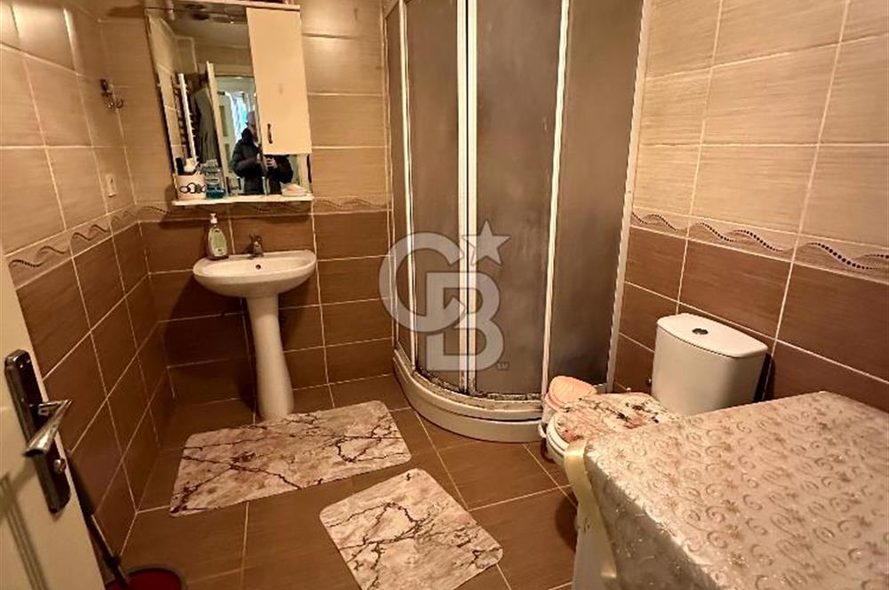 Ümraniye İstiklal Mahallesi nde Satılık 2+1 Daire