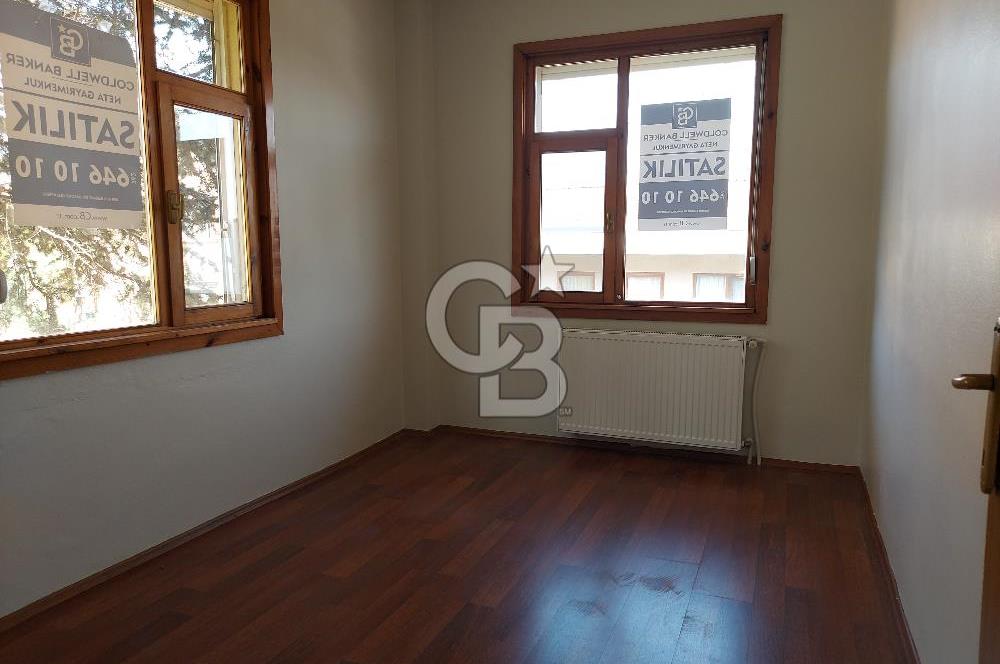 Gebze Pelitli Nilüfer Evleri'inde satılık villa.