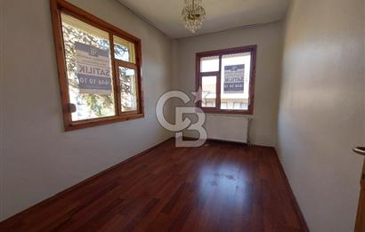 Gebze Pelitli Nilüfer Evleri'inde satılık villa.