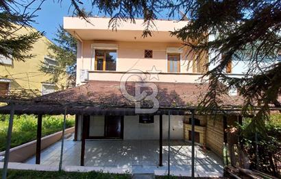 Gebze Pelitli Nilüfer Evleri'inde satılık villa.