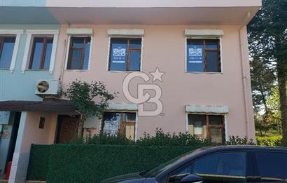 Gebze Pelitli Nilüfer Evleri'inde satılık villa.