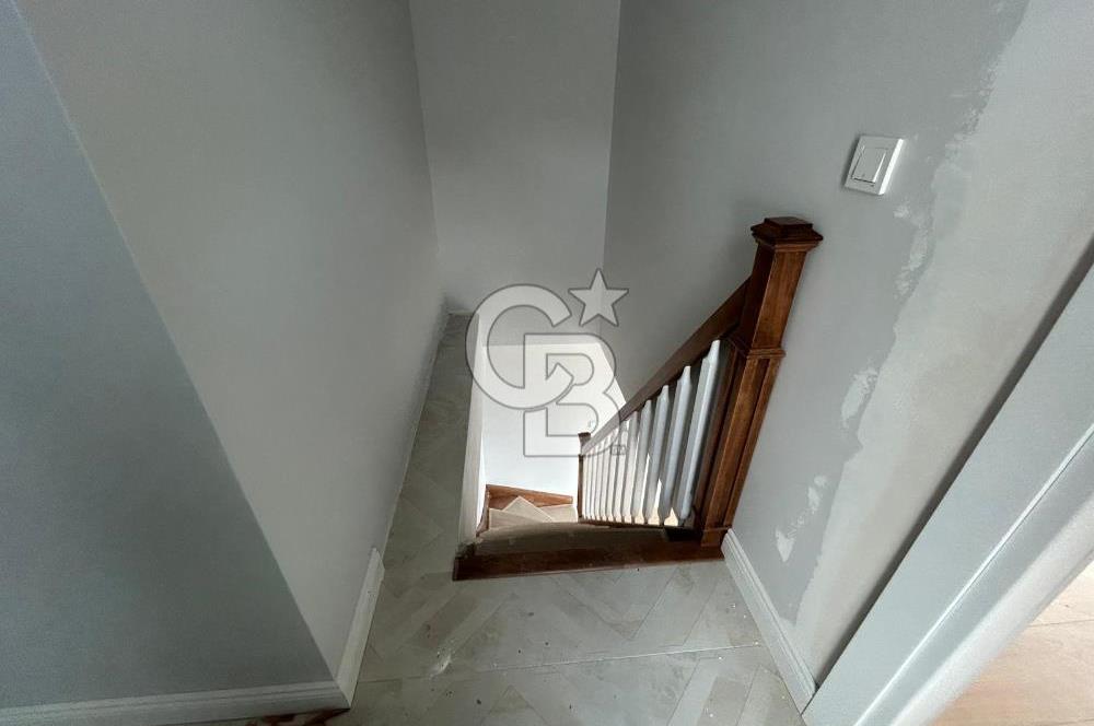 COLDWELL BANKER ONE'DAN ÇENGELKÖY SATILIK DUBLEKS