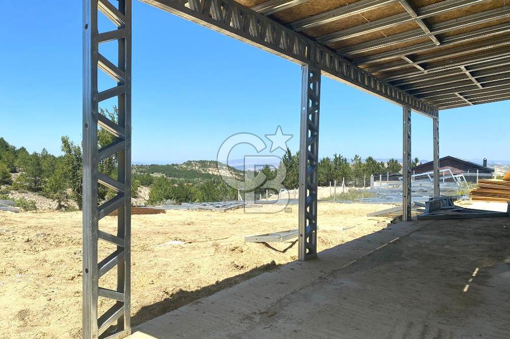 LEZGİ SARIBEYLER'DE ÇELİK KONSTÜKSİYON SATILIK MÜSTAKİL EV
