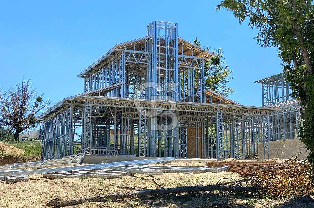 LEZGİ SARIBEYLER'DE ÇELİK KONSTÜKSİYON SATILIK MÜSTAKİL EV