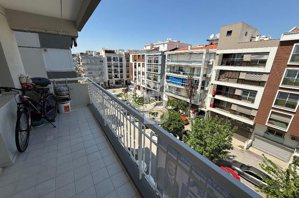İzmir Demirkopru'de 3+1 satilik daire