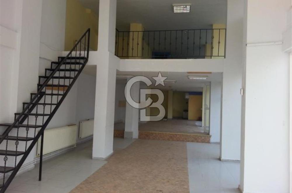 Yalova Çınarcık’ın Gözde Lokasyonunda Kiralık / Satılık Asma Katlı, Depolu Geniş Dükkan!