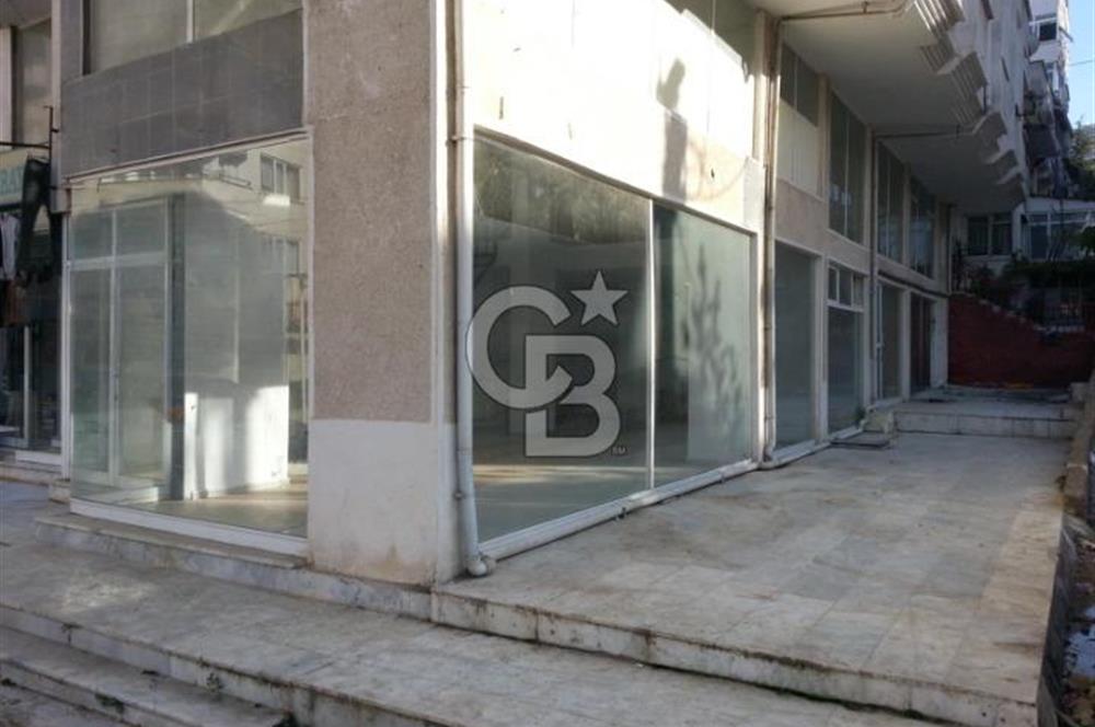 Yalova Çınarcık’ın Gözde Lokasyonunda Kiralık / Satılık Asma Katlı, Depolu Geniş Dükkan!