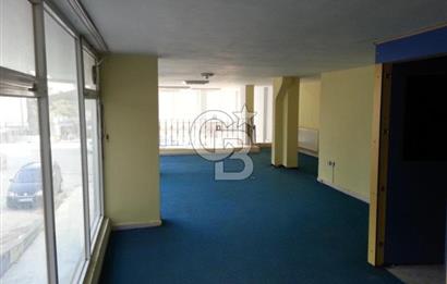 Yalova Çınarcık’ın Gözde Lokasyonunda Kiralık / Satılık Asma Katlı, Depolu Geniş Dükkan!