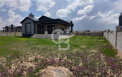 SİNCAN TEMELLİDE SATILIK 628 m2 KONUT ARSASI ve MÜSTAKİL EV