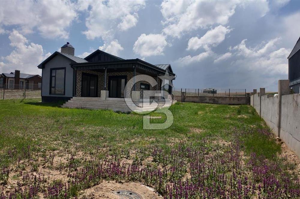 SİNCAN TEMELLİDE SATILIK 628 m2 KONUT ARSASI ve MÜSTAKİL EV