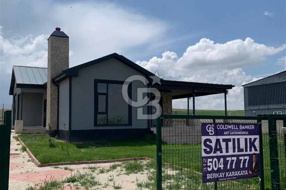 SİNCAN TEMELLİDE SATILIK 628 m2 KONUT ARSASI ve MÜSTAKİL EV
