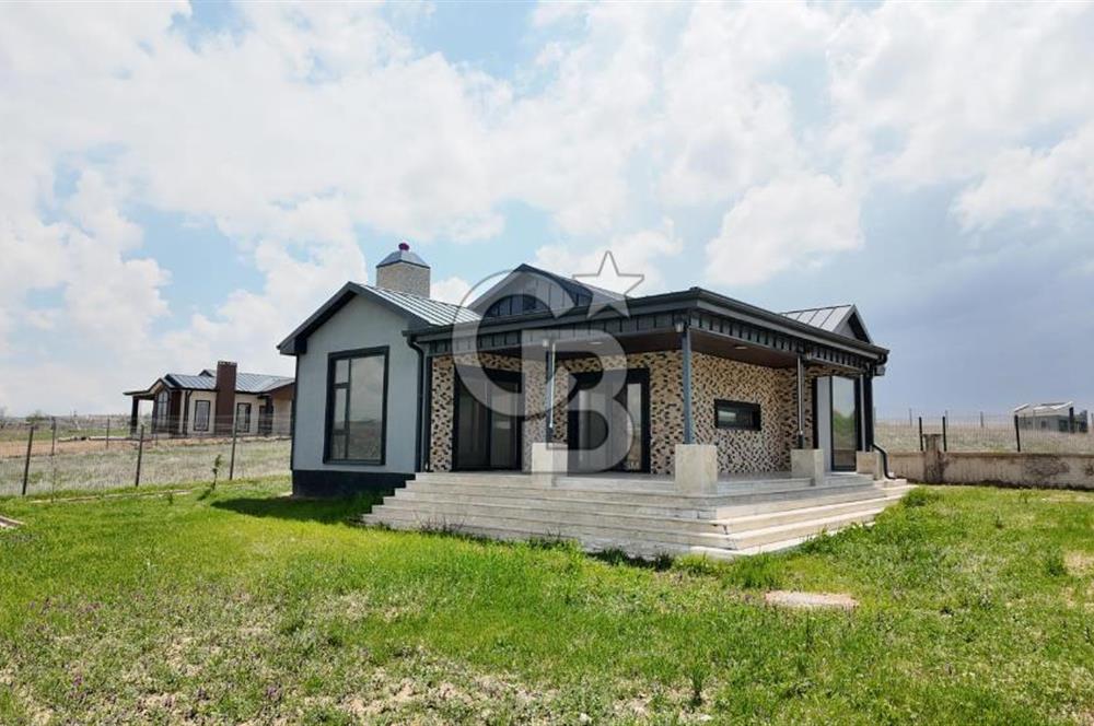 SİNCAN TEMELLİDE SATILIK 628 m2 KONUT ARSASI ve MÜSTAKİL EV