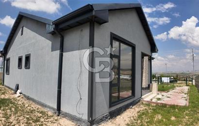 SİNCAN TEMELLİDE SATILIK 628 m2 KONUT ARSASI ve MÜSTAKİL EV