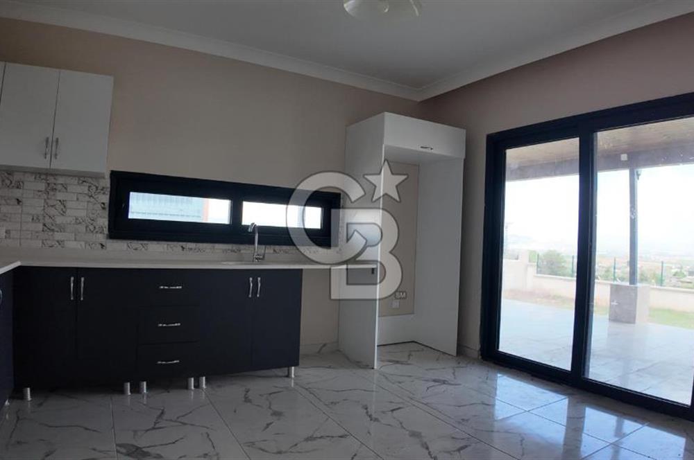 SİNCAN TEMELLİDE SATILIK 628 m2 KONUT ARSASI ve MÜSTAKİL EV