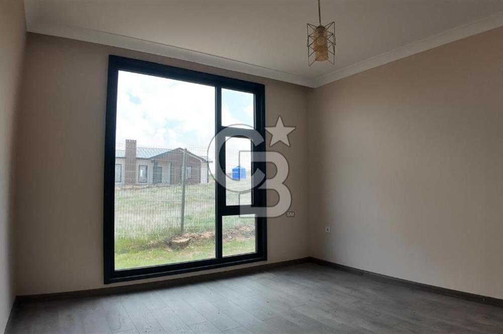 SİNCAN TEMELLİDE SATILIK 628 m2 KONUT ARSASI ve MÜSTAKİL EV