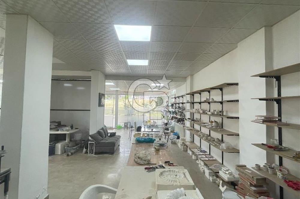 İZMİR BAYRAKLI POSTACILAR'DA  150M2 SATILIK DÜKKAN