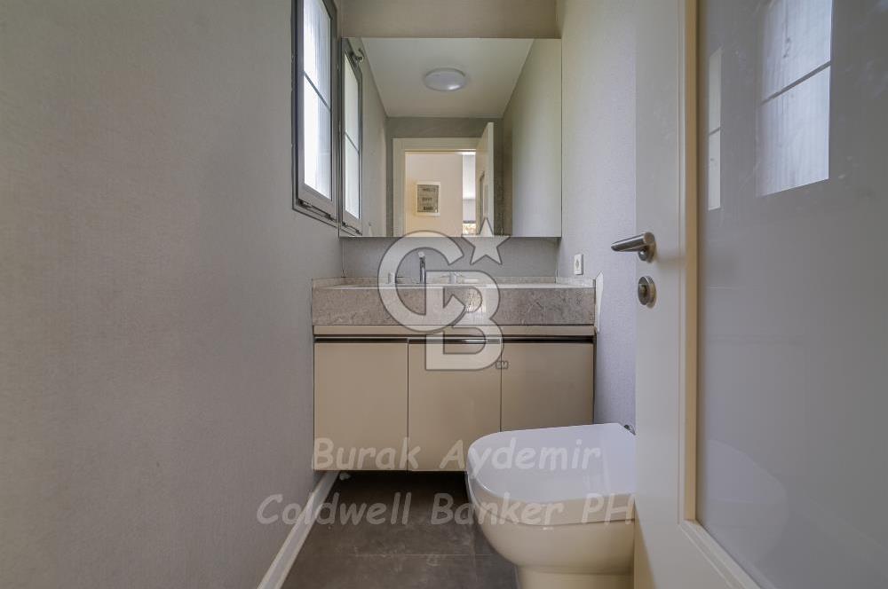 GÜZELBAHÇE KAHRAMANDERE MAHALLESİNDE SATILIK SİTE İÇİ 240 M2 VİLLA