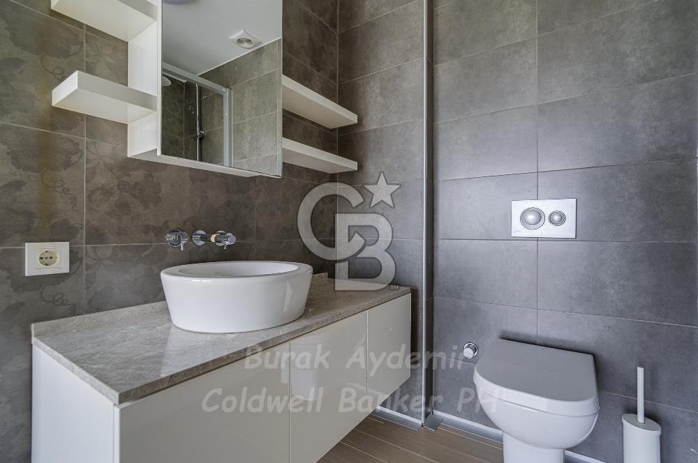 GÜZELBAHÇE KAHRAMANDERE MAHALLESİNDE SATILIK SİTE İÇİ 240 M2 VİLLA