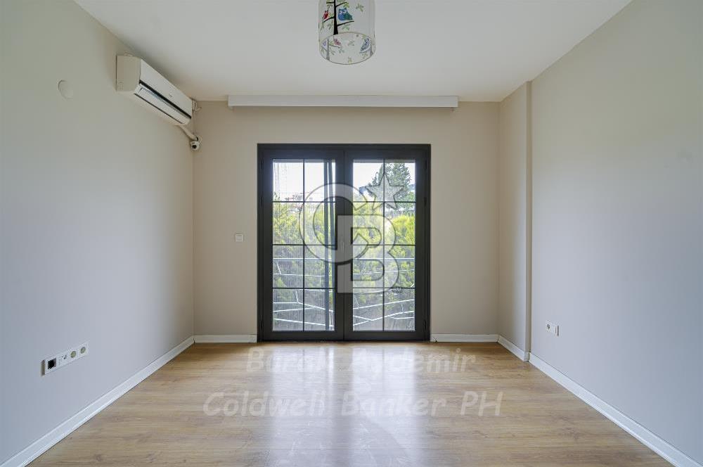 GÜZELBAHÇE KAHRAMANDERE MAHALLESİNDE SATILIK SİTE İÇİ 240 M2 VİLLA