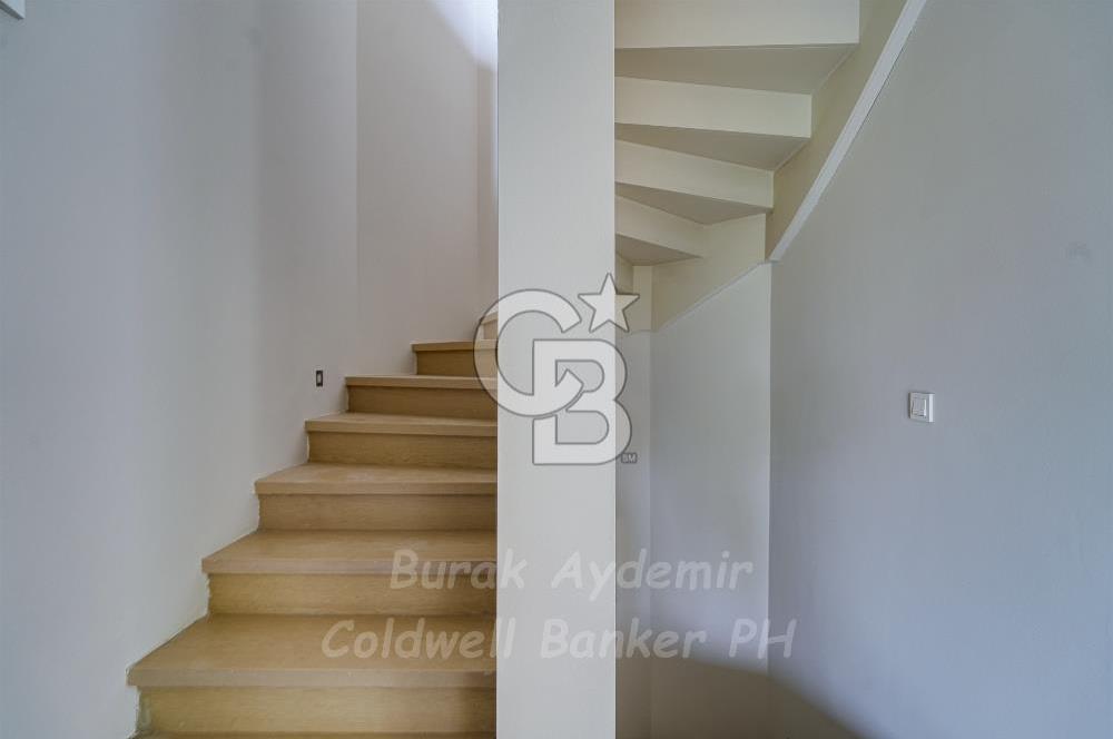 GÜZELBAHÇE KAHRAMANDERE MAHALLESİNDE SATILIK SİTE İÇİ 240 M2 VİLLA