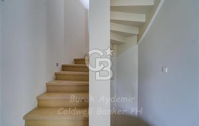 GÜZELBAHÇE KAHRAMANDERE MAHALLESİNDE SATILIK SİTE İÇİ 240 M2 VİLLA
