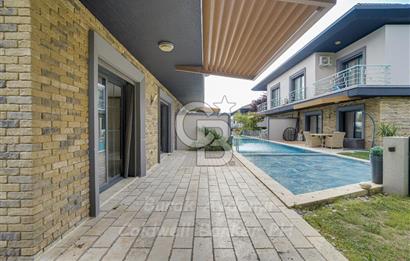 GÜZELBAHÇE KAHRAMANDERE MAHALLESİNDE SATILIK SİTE İÇİ 240 M2 VİLLA