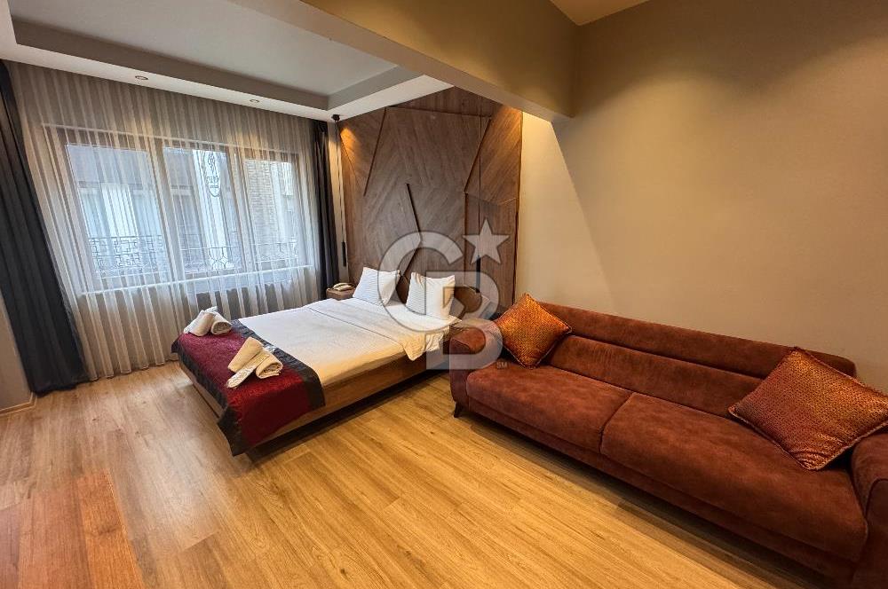 Beyoğlu Feridiye Yenilenmiş Binada Turizm İşletme Belgeli 29 Yataklı 10 Odalı Satılık Otel
