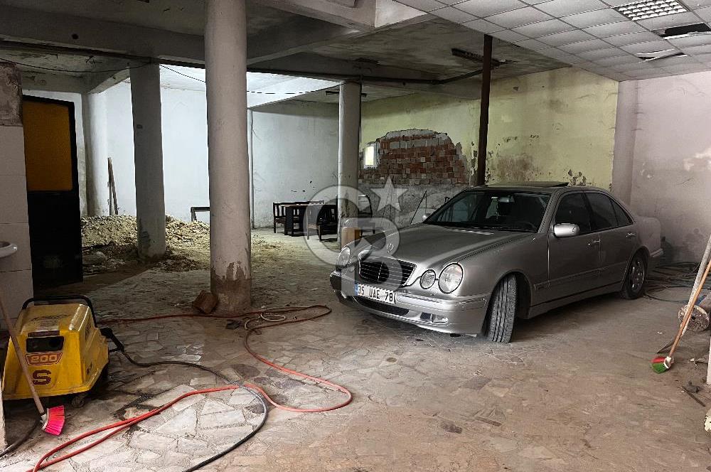 Urla Malgaca Pazarı ve Sanat Sokağına Komşu Kiralık Ticari İşletme