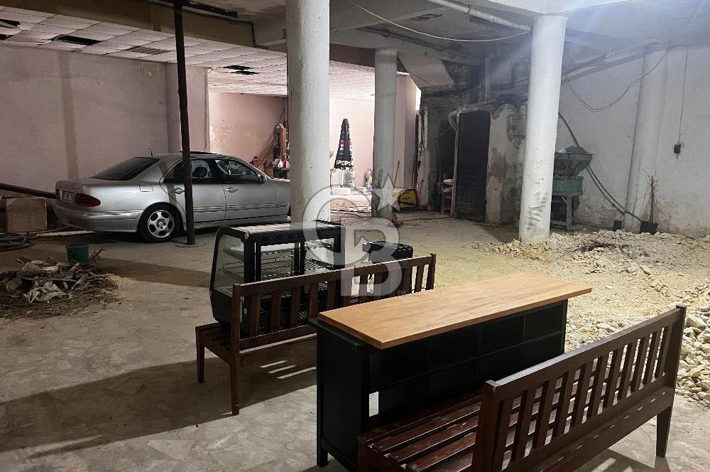 Urla Malgaca Pazarı ve Sanat Sokağına Komşu Kiralık Ticari İşletme