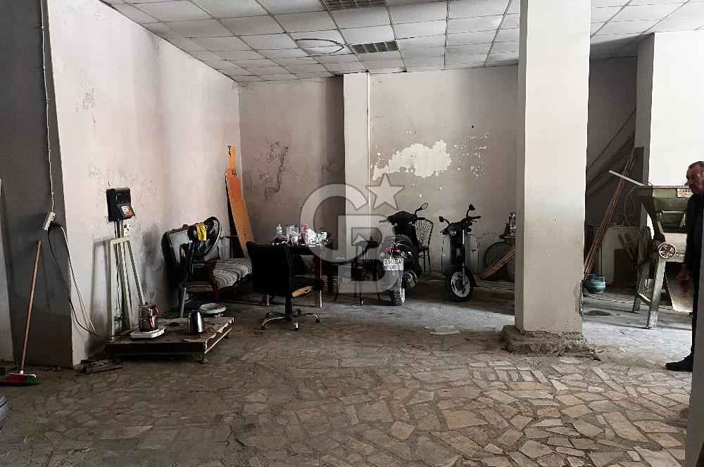 Urla Malgaca Pazarı ve Sanat Sokağına Komşu Kiralık Ticari İşletme