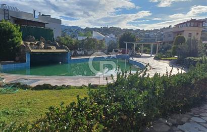 BODRUM GÜNDOĞAN'DA DÖNEMSEL KİRALIK 2+1 DUBLEKS VİLLA
