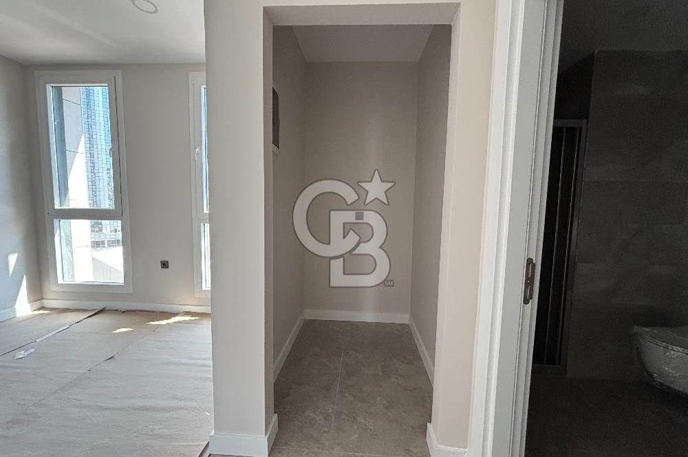E5 ANA YOL ÜZERİNDE MANZARALI KREDİYE UYGUN SATILIK BÜRO OFİS