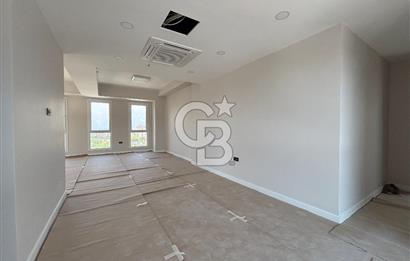 E5 ANA YOL ÜZERİNDE MANZARALI KREDİYE UYGUN SATILIK BÜRO OFİS