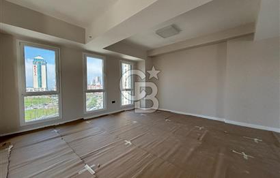 E5 ANA YOL ÜZERİNDE MANZARALI KREDİYE UYGUN SATILIK BÜRO OFİS