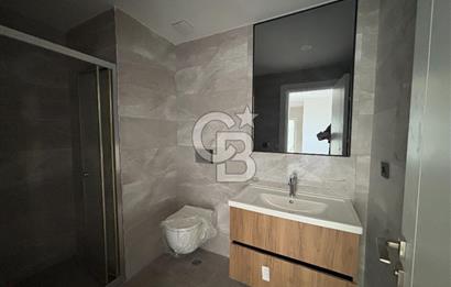 E5 ANA YOL ÜZERİNDE MANZARALI KREDİYE UYGUN SATILIK BÜRO OFİS