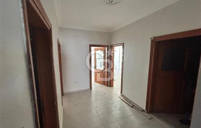 BEYLİKDÜZÜ BARIŞ MAHALLESİ ESENTÜRK SİTESİ'NDE SATILIK 3+1  DAİRE