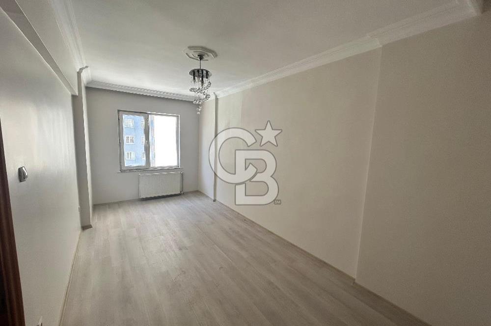 BEYLİKDÜZÜ BARIŞ MAHALLESİ ESENTÜRK SİTESİ'NDE SATILIK 3+1  DAİRE
