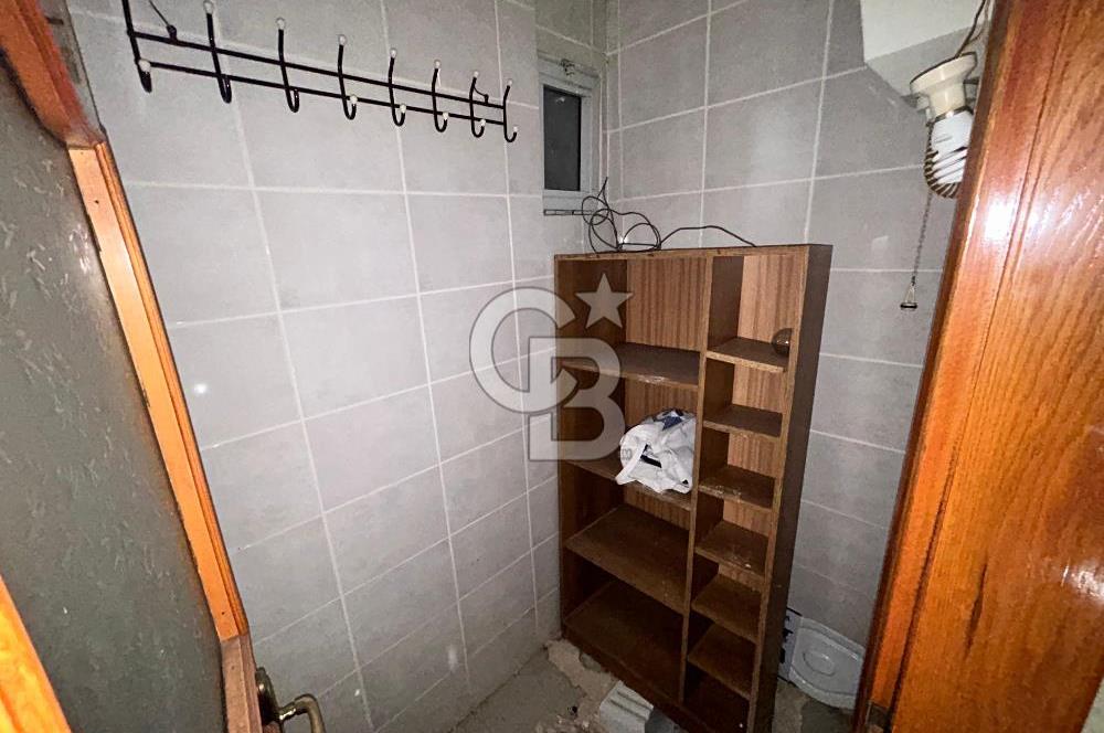BEYLİKDÜZÜ BARIŞ MAHALLESİ ESENTÜRK SİTESİ'NDE SATILIK 3+1  DAİRE