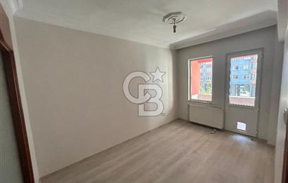 BEYLİKDÜZÜ BARIŞ MAHALLESİ ESENTÜRK SİTESİ'NDE SATILIK 3+1  DAİRE