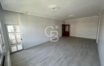 BEYLİKDÜZÜ BARIŞ MAHALLESİ ESENTÜRK SİTESİ'NDE SATILIK 3+1  DAİRE