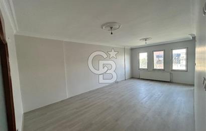 BEYLİKDÜZÜ BARIŞ MAHALLESİ ESENTÜRK SİTESİ'NDE SATILIK 3+1  DAİRE