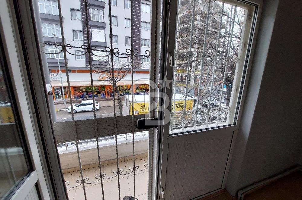 Pendik Aydınlıyolu cad Bahçelievler kiralık 100 m2 net 3+1 daire