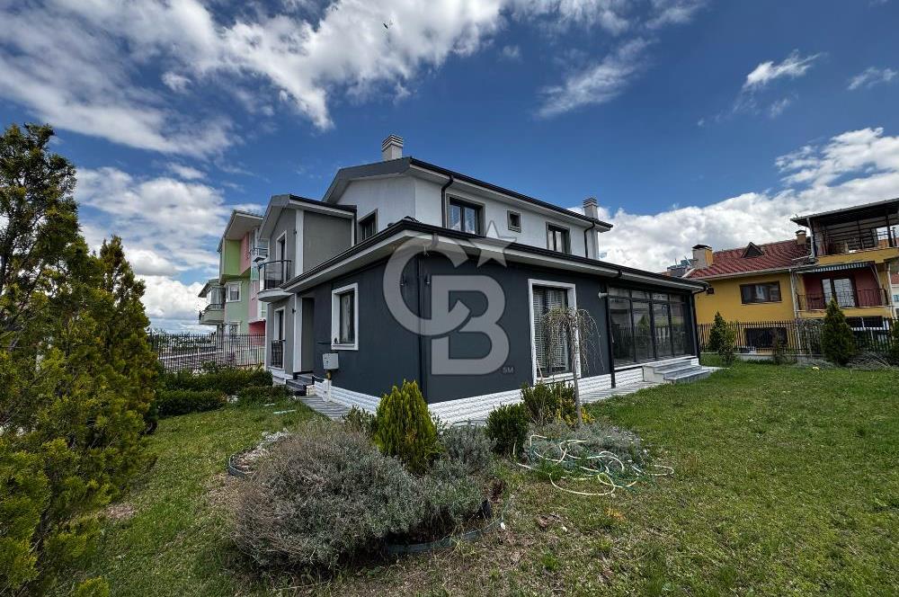 600 M2/MÜSTAKİL/SPOR SALONLU/KIŞ BAHÇELİ/5 BANYO/LÜKS 5+1 VİLLA