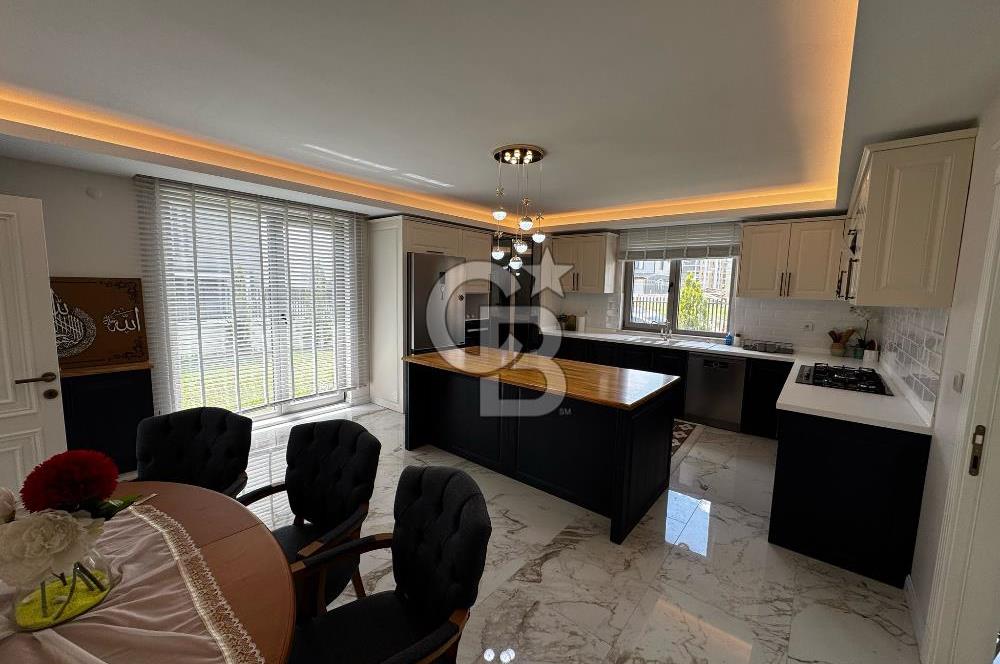 600 M2/MÜSTAKİL/SPOR SALONLU/KIŞ BAHÇELİ/5 BANYO/LÜKS 5+1 VİLLA
