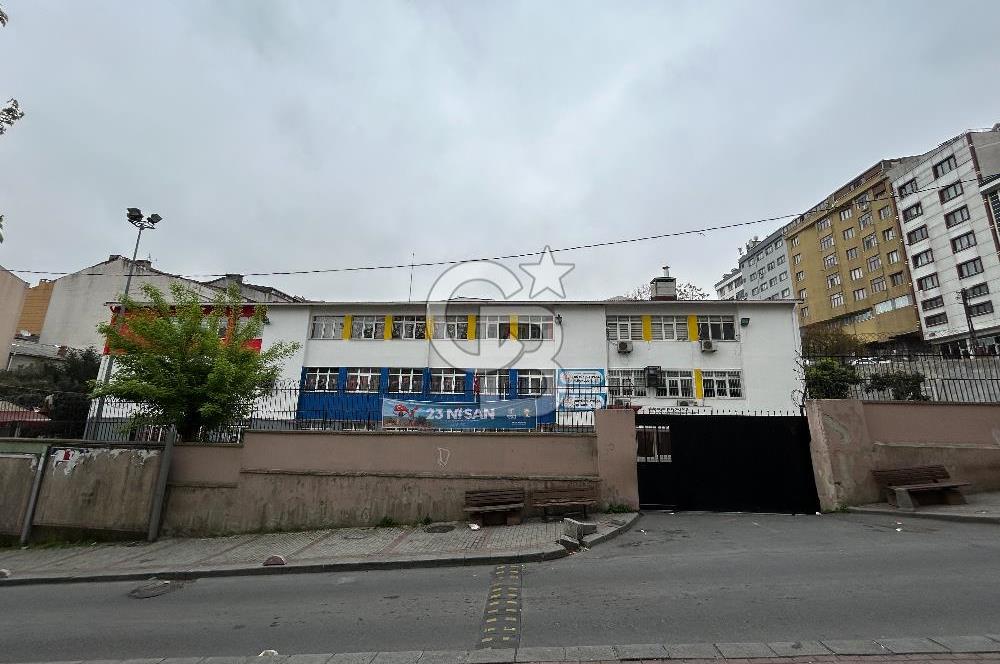 Gaziosmanpaşa Merkez Mah.'de Satılık 2+1 Daire