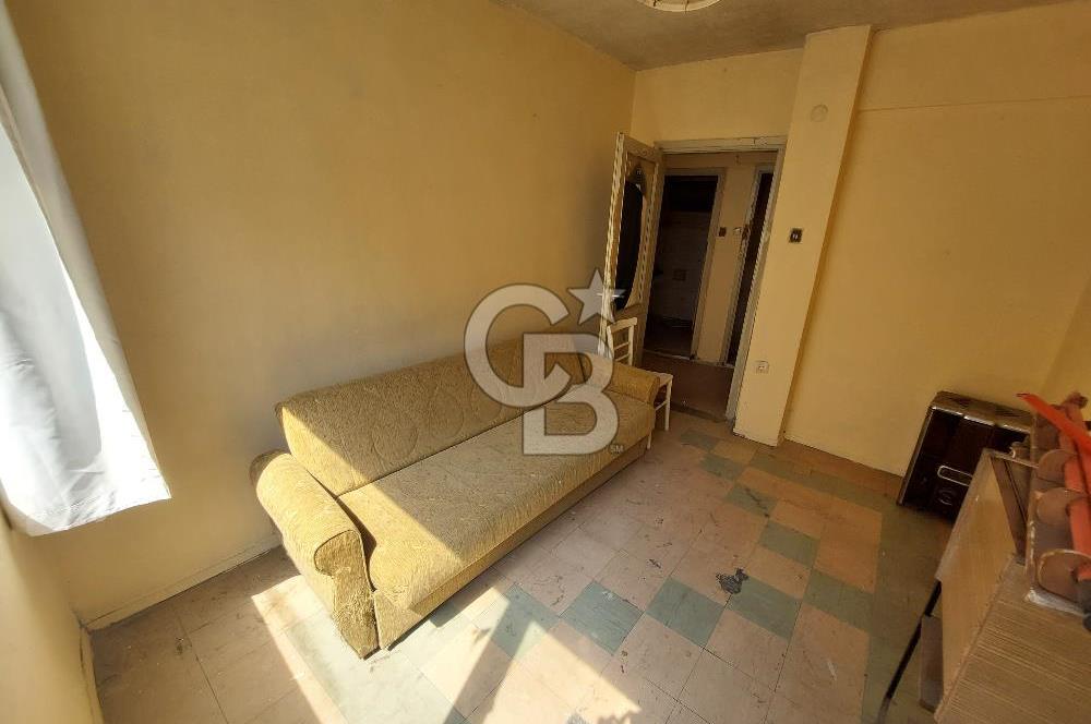 Pendik Batı çarşı yatırımlık kiracısız boş satılık 2+1 daire