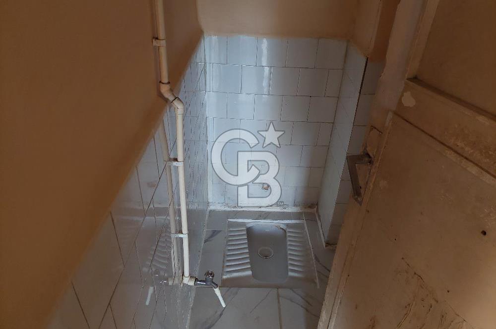 Pendik Batı çarşı yatırımlık kiracısız boş satılık 2+1 daire