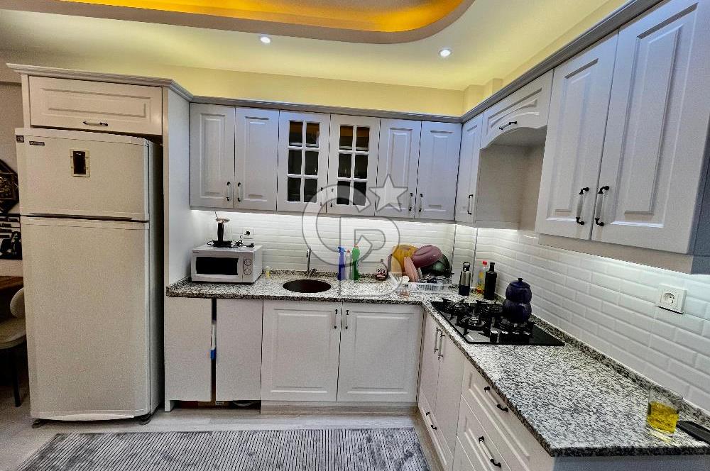 Foça Kazım Dirik Mah. Kiralık Eşyalı Teraslı Daire