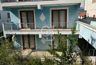 Foça Kazım Dirik Mah. Eşyalı Kiralık Dubleks Daire