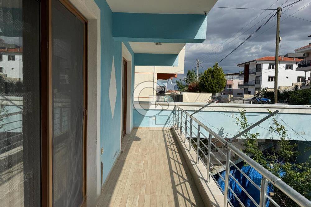 Foça Kazım Dirik Mah. Eşyalı Kiralık Dubleks Daire
